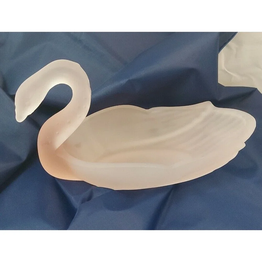 Pink Satin Glass Swan Candy Trinket Soap Dish Bowl Vintage Large 9